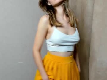 girl cam all day gloria_mooree image #5156871