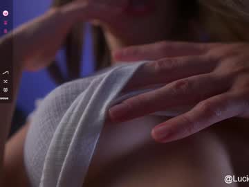 girl cam all day lucie_beltran image #8719109