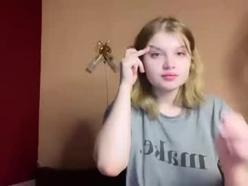 couple cam all day angry_girl image #3813564