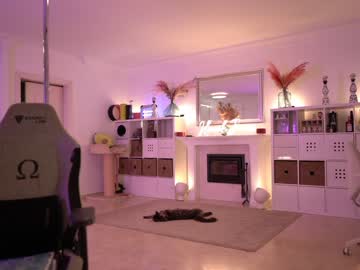 girl cam all day hannahjames710 image #4632344