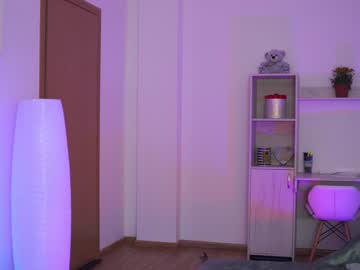 girl cam all day emakarter image #1317179