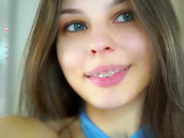 girl cam all day peek_in_my_window image #7991553