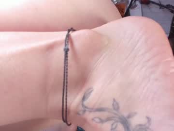 girl cam all day msschloe_ image #3003846