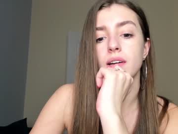 girl cam all day coy_amina_ image #3618179