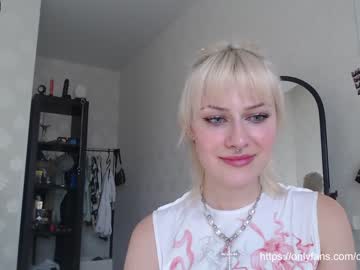 girl cam all day _mllymoore_ image #2324112