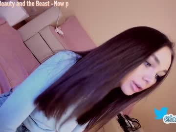 girl cam all day hollyextra image #2624613