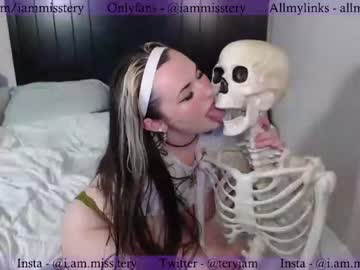 girl cam all day iammisstery image #6801408