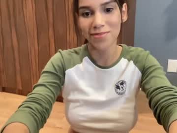 girl cam all day yourbonie image #3986270