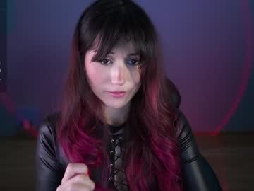 girl cam all day greeny_mat image #8700009