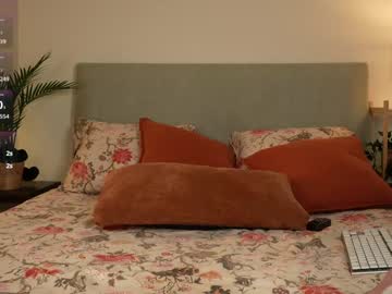 girl cam all day honeyyykate image #9699207