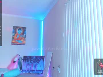 girl cam all day petitebrat image #1976763