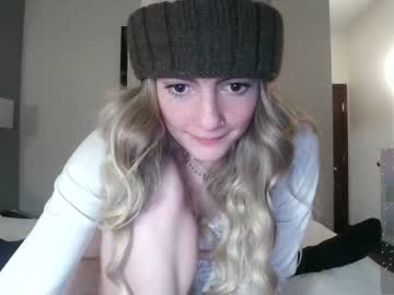 girl cam all day pixelatedprincess image #6280103