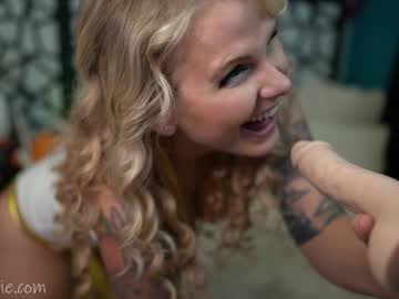 girl cam all day _shycutie image #5554595