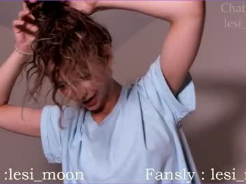 girl cam all day lesi_moon image #5186771