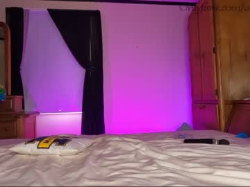 couple cam all day ari_lovexo image #2243893