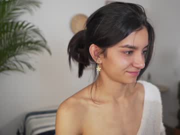 girl cam all day urcutelinda image #7009199