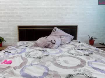 couple cam all day lucky_tweet image #2398798