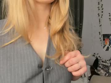 girl cam all day albertadunnuck image #8328284