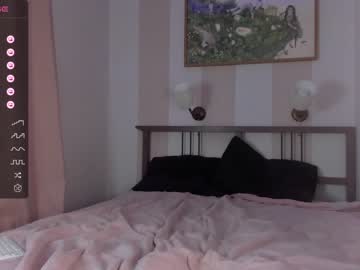 girl cam all day poisonn_girl image #5303236