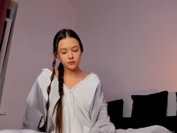 girl cam all day emilybatee image #4089373