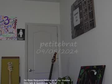 girl cam all day petitebrat image #7793790