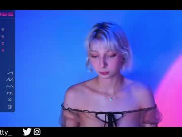 girl cam all day lit1le_kitty_ image #2717083