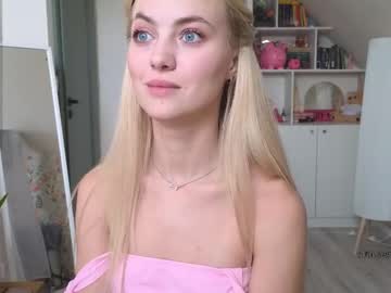 girl cam all day brilliantvictoria image #8893692