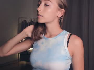 girl cam all day wave_of_happy_ image #5541680