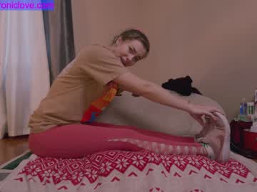 girl cam all day chroniclove image #3161629