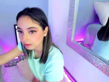girl cam all day saschaholmen image #2757816