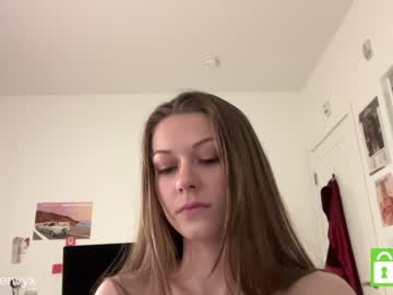 girl cam all day venusenvyx image #3943987