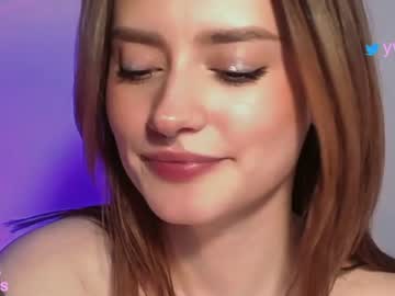 girl cam all day _yvie_ image #1522320