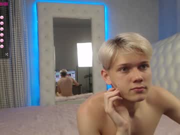 couple cam all day oliver_multishot image #2322355