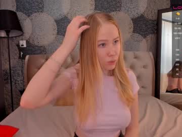 girl cam all day crystalreves image #502128