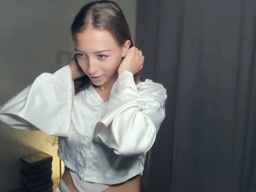 girl cam all day wave_of_happy_ image #5483209