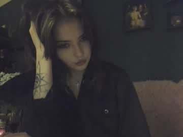 girl cam all day bmwm5f90 image #8712155