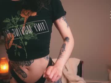 girl cam all day ambientink image #2236552