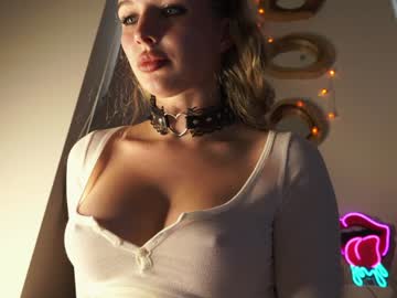 girl cam all day nirvanaa__ image #8779930