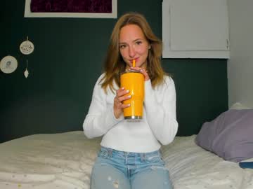 girl cam all day innocentprovenguilty image #2696673