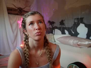 girl cam all day lucy_gooosey image #9114225