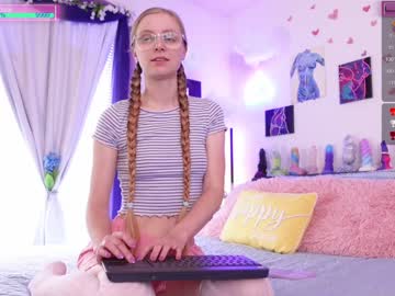 girl cam all day emmasky69 image #4905440