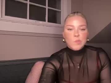 girl cam all day novavangogh image #7826825