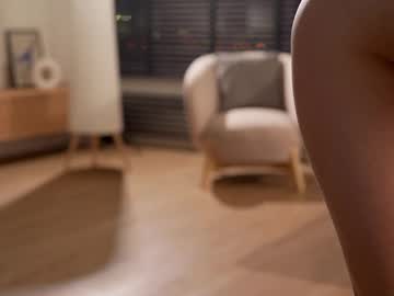 girl cam all day villanelle_l image #9040857
