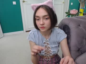girl cam all day adelewilson__ image #445156