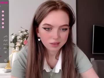 girl cam all day small_blondee image #1786937