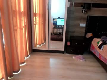 girl cam all day ab_s image #6433220