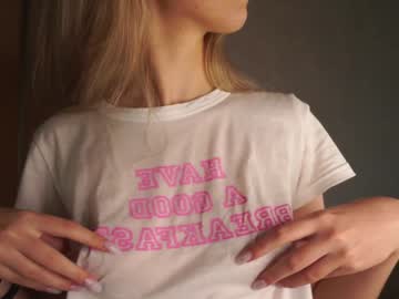 girl cam all day lynnaharriss image #7542933