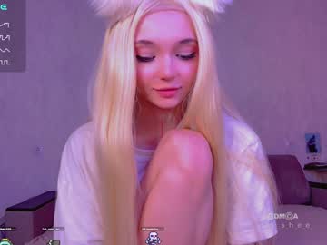 girl cam all day _b_a_n_s_h_e_e_ image #8131062