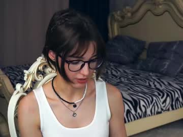 girl cam all day udelegorbett image #8826294