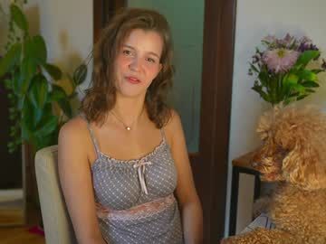 girl cam all day eli_sun image #8249920